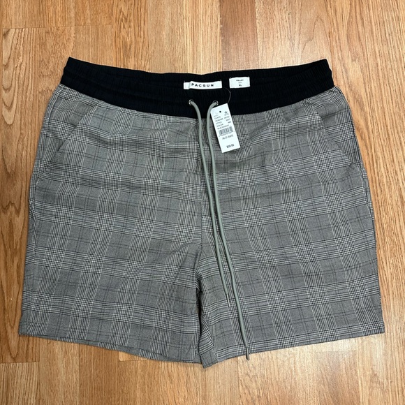 PacSun Russel Plaid Volley Shorts - Picture 2 of 6